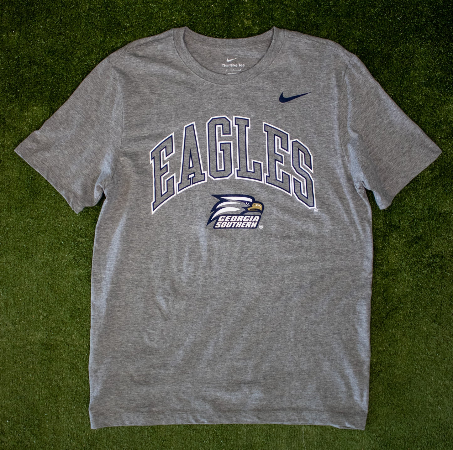 NIKE - EAGLES ARCH Core Cotton Tee - HEATHER GREY