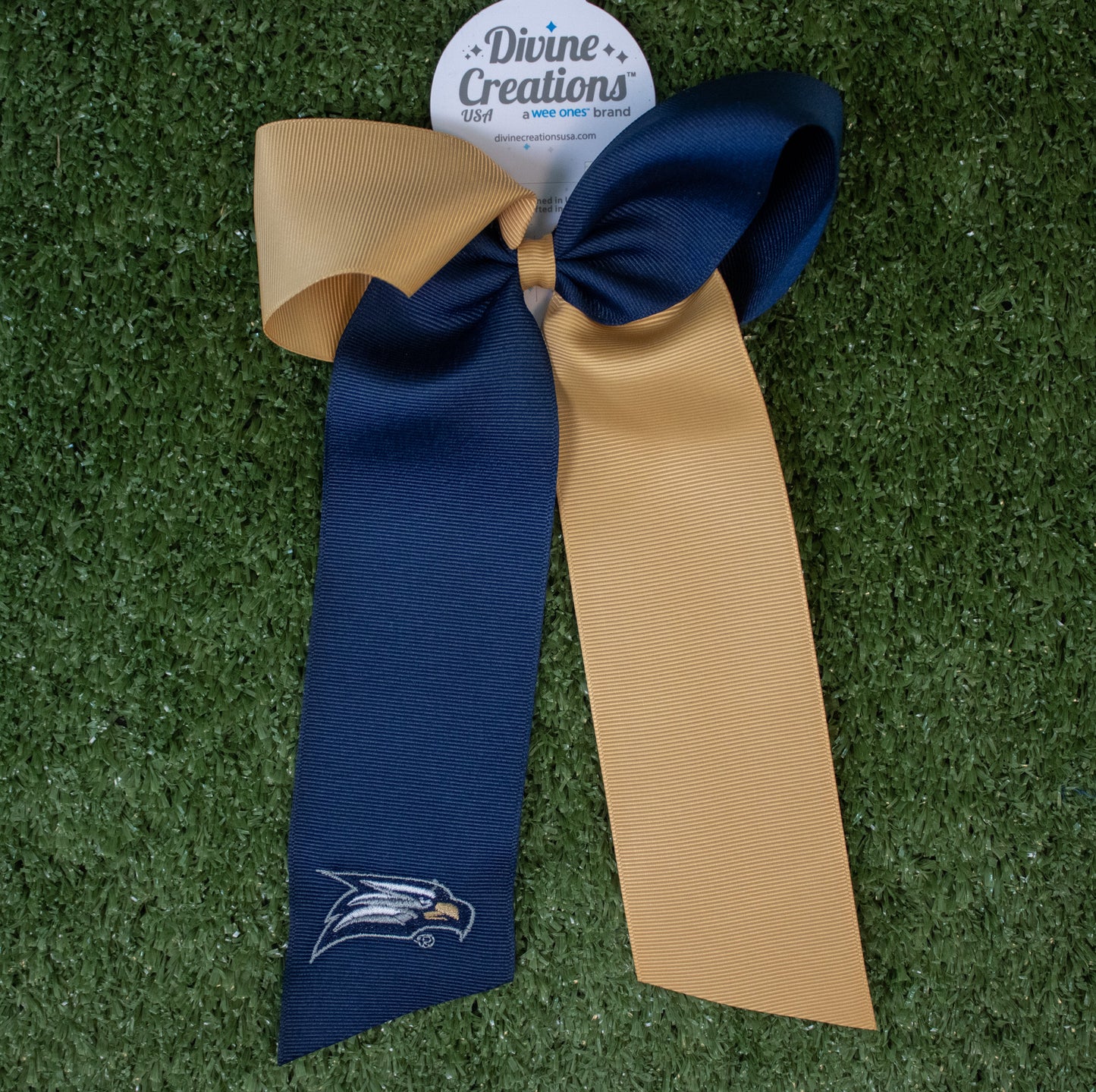 Medium Two-Tone Grosgrain Bow With Tails by Wee Ones