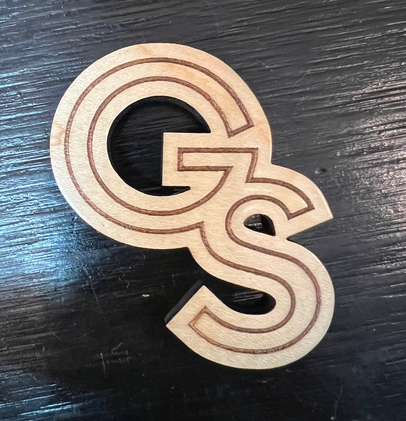 Laser Etched Wood Magnet - Interlocking GS